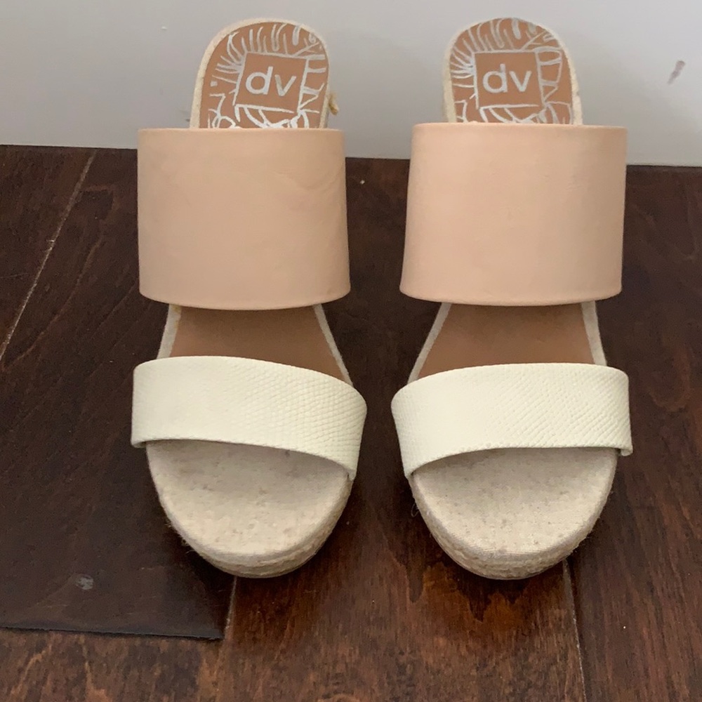 DV espadrille slides nude/ white bands